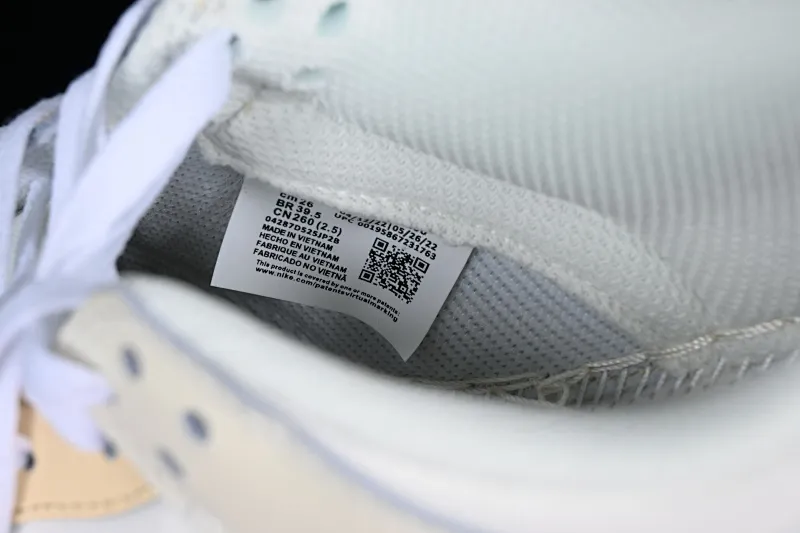 All Categories Nk SB Dunk Series Nk SB Dunk Low Low-top sneakers Cost-effective version Nk Dunk Low "If Lost Return To" Mixed stitching SB low-top sports and leisure sneakers FJ5475-100